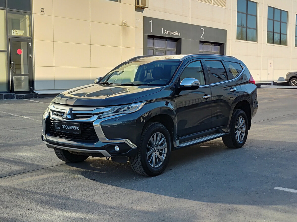 Mitsubishi Pajero Sport III