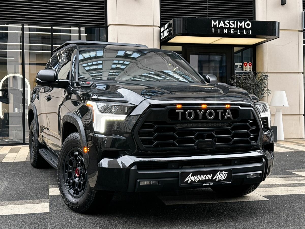 Открыть фотографии: Toyota Sequoia III