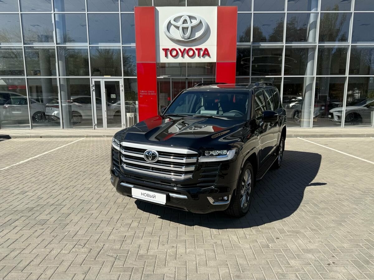 Открыть фотографии: Toyota Land Cruiser 300 Series