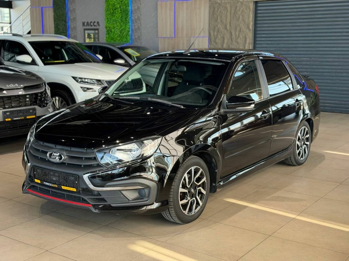 Открыть фотографии: Lada (ВАЗ) Granta I Рестайлинг