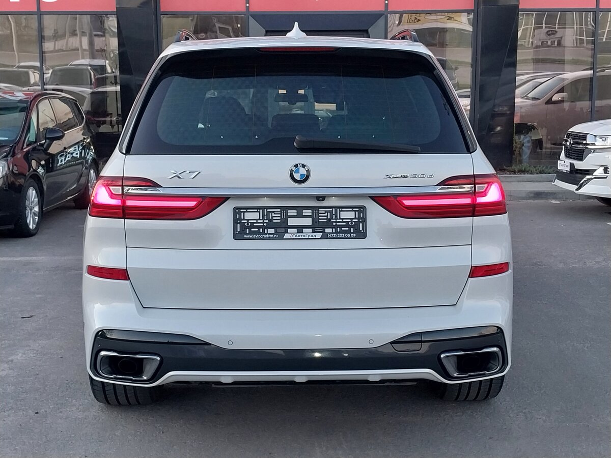 BMW X7 30d I (G07)