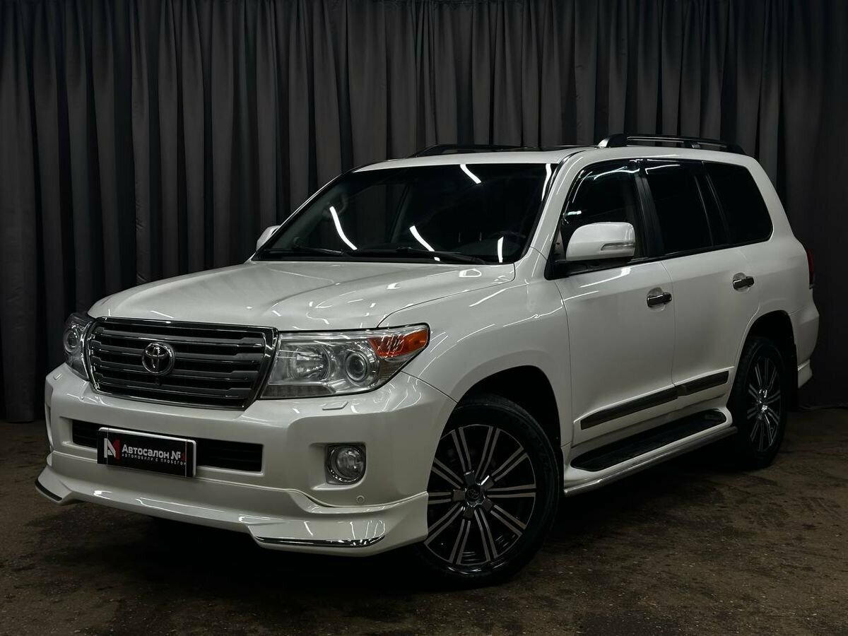 Toyota Land Cruiser 200 Series Рестайлинг 1