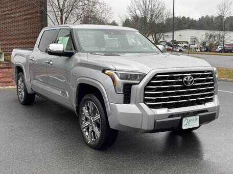 Toyota Tundra III