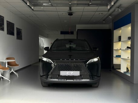 Omoda C7