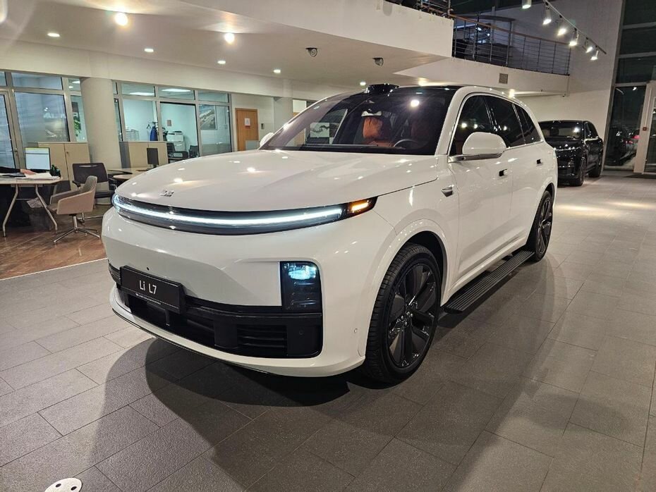 Li Auto (Lixiang) L7 52.3 kWh I Рестайлинг