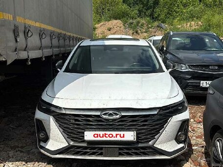 Chery Arrizo 8
