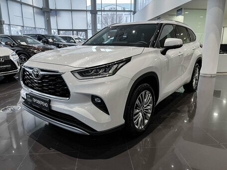 Toyota Highlander IV (XU70)