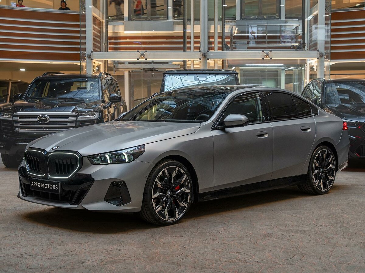 Открыть фотографии: BMW 5 серии VIII (G60/G61/G68)