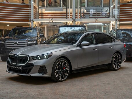 BMW 5 серии VIII (G60/G61/G68)