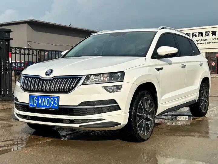 Открыть фотографии: Skoda Karoq I Рестайлинг