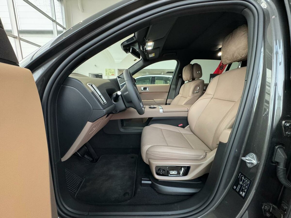 Открыть фотографии: Li Auto (Lixiang) L7 I Рестайлинг