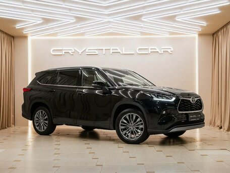 Toyota Highlander IV (XU70)