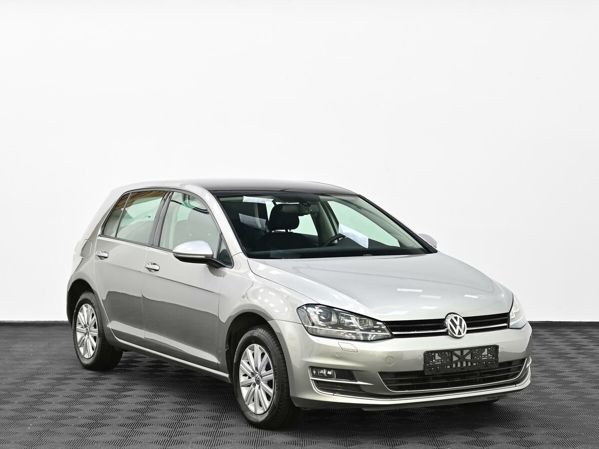 Volkswagen Golf VII