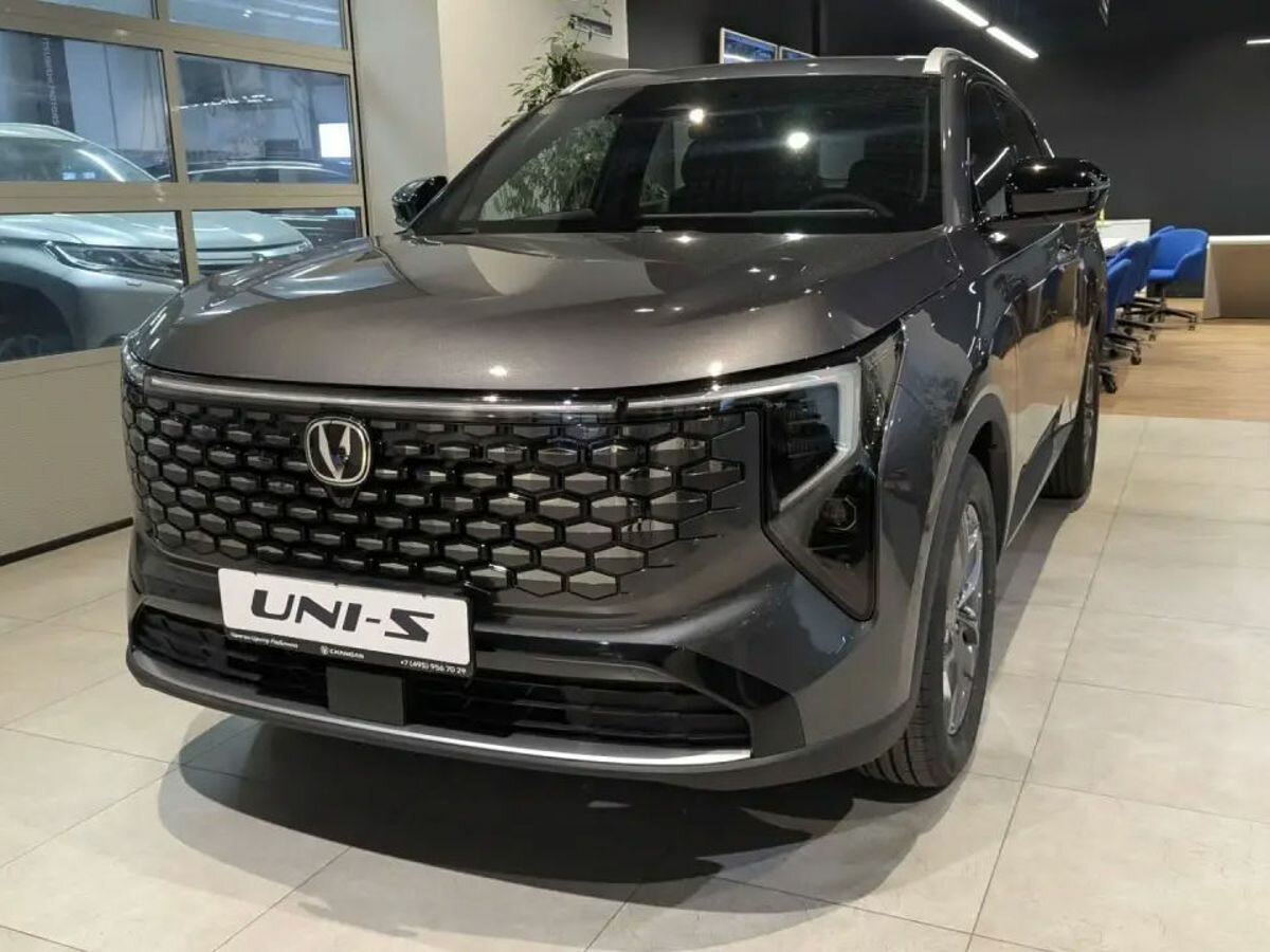 Открыть фотографии: Changan UNI-S I Рестайлинг