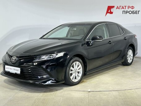 Toyota Camry VIII (XV70)