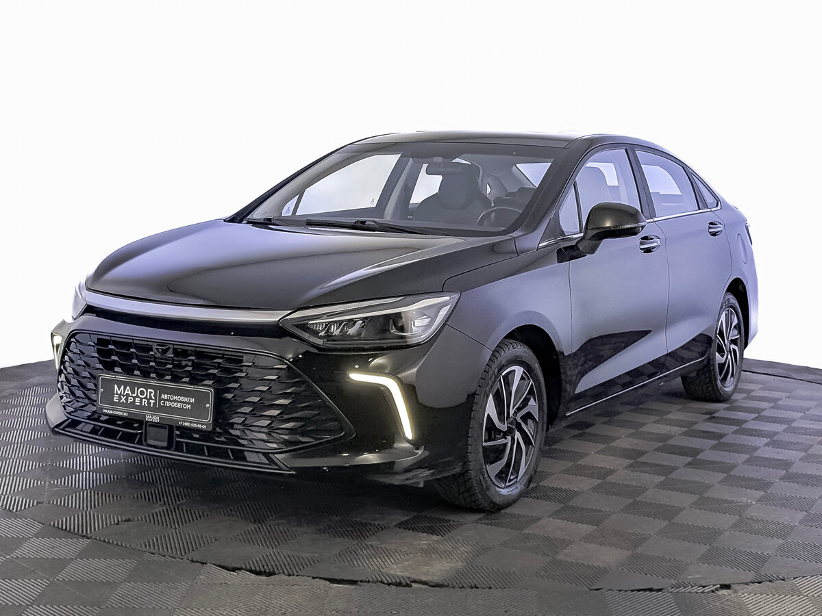 Открыть фотографии: BAIC U5 Plus