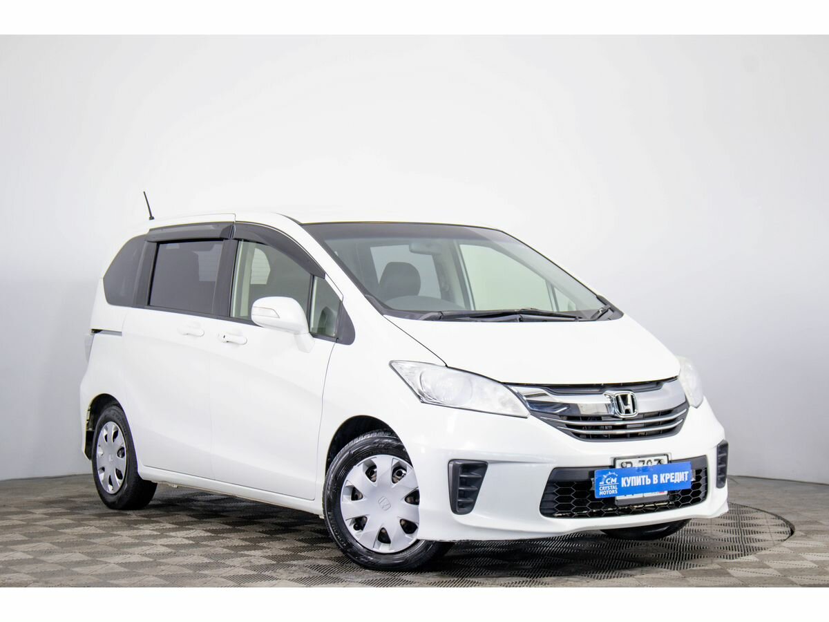Открыть фотографии: Honda Freed I Рестайлинг