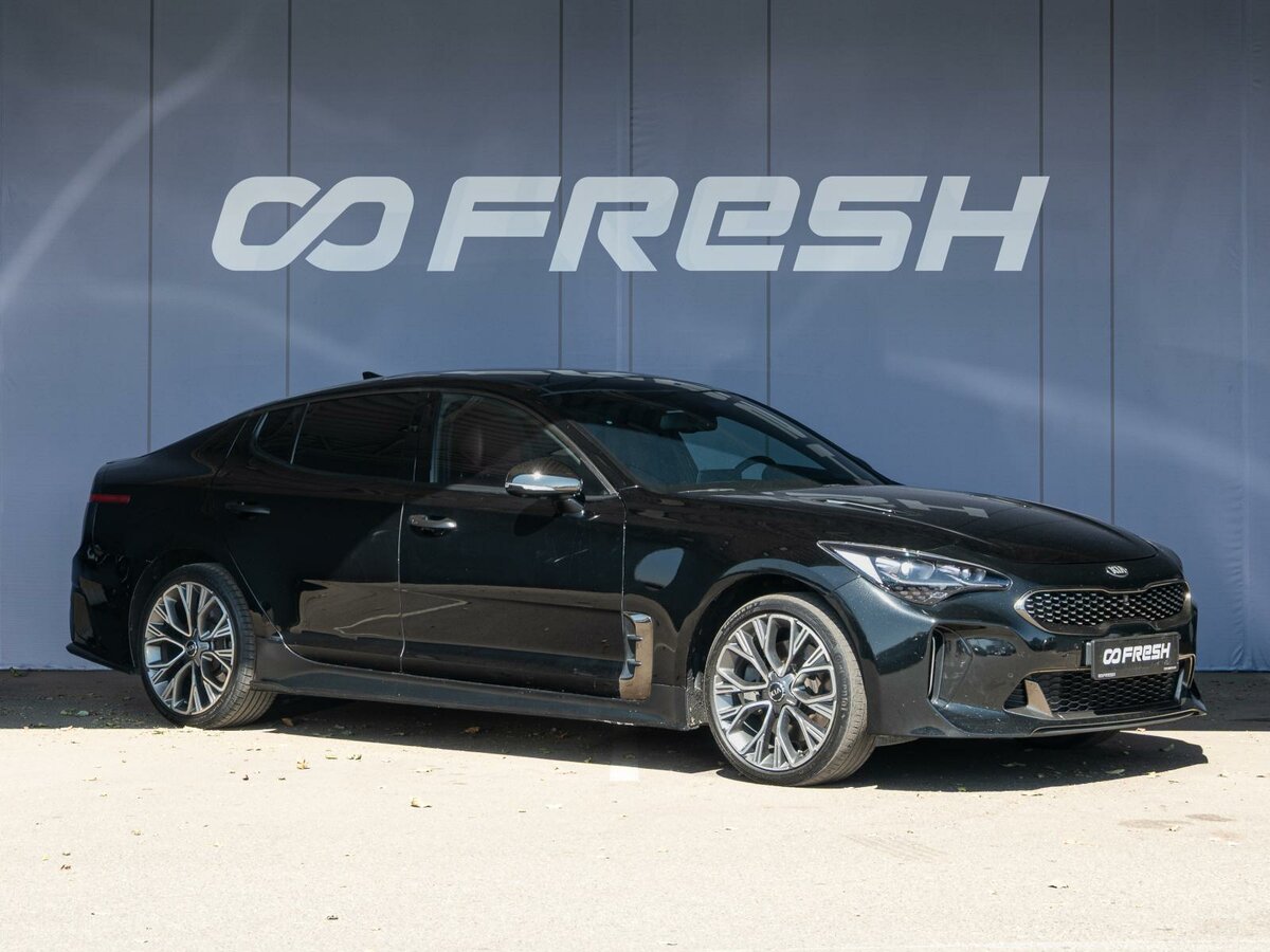Открыть фотографии: Kia Stinger I