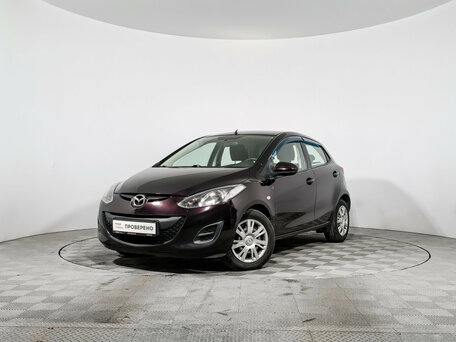 Mazda 2 II Рестайлинг (DE2)