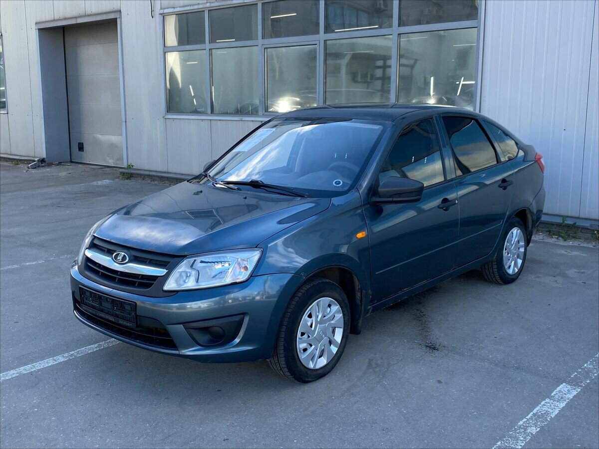 Открыть фотографии: Lada (ВАЗ) Granta I