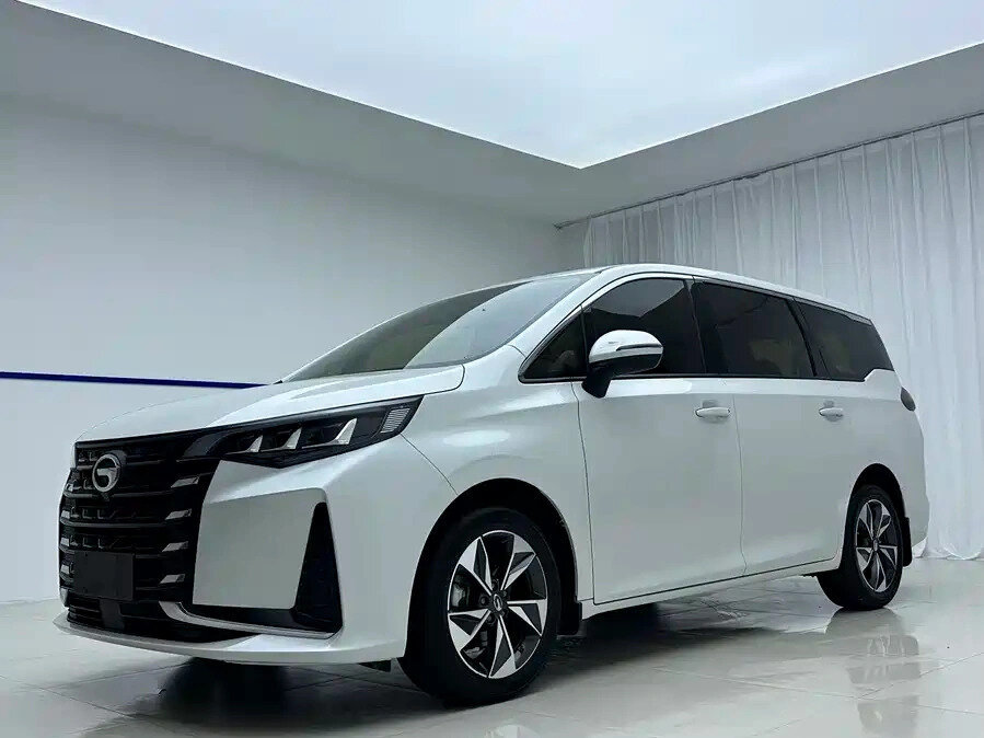 Открыть фотографии: GAC Trumpchi M6 Pro