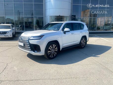 Lexus LX IV