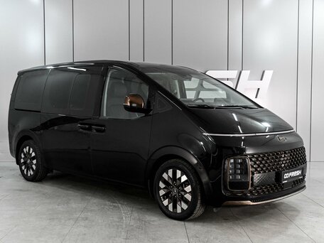 Hyundai Staria I