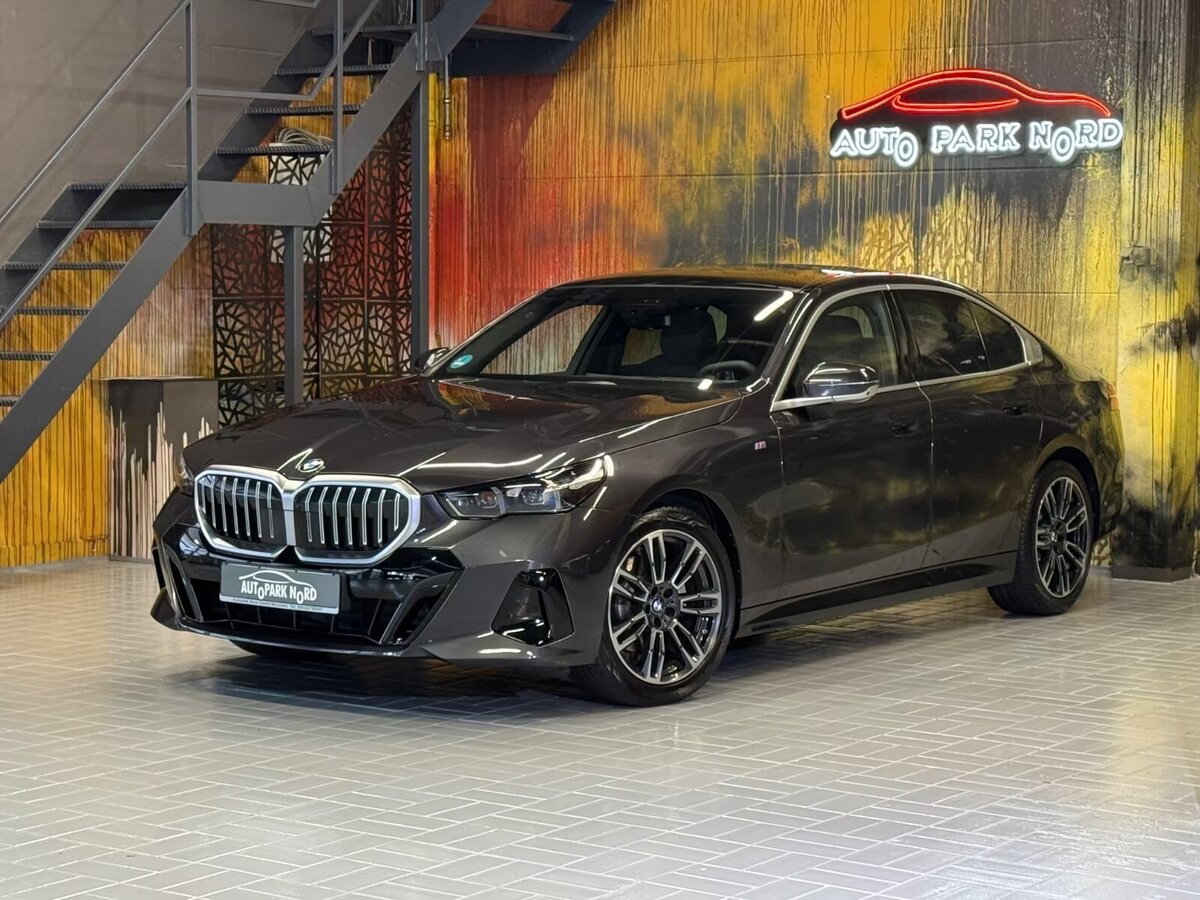 BMW 5 серии VIII (G60/G61/G68)