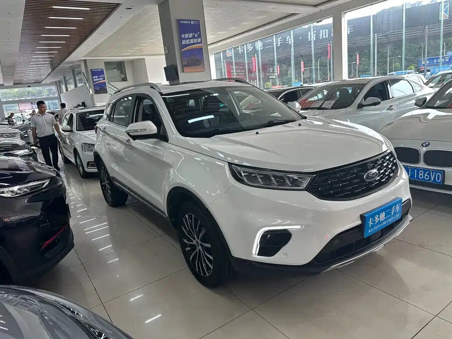 Открыть фотографии: Ford Territory CX743