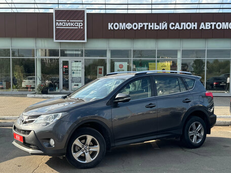 Toyota RAV4 IV (XA40)