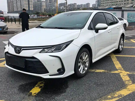 Toyota Corolla XII (E210)