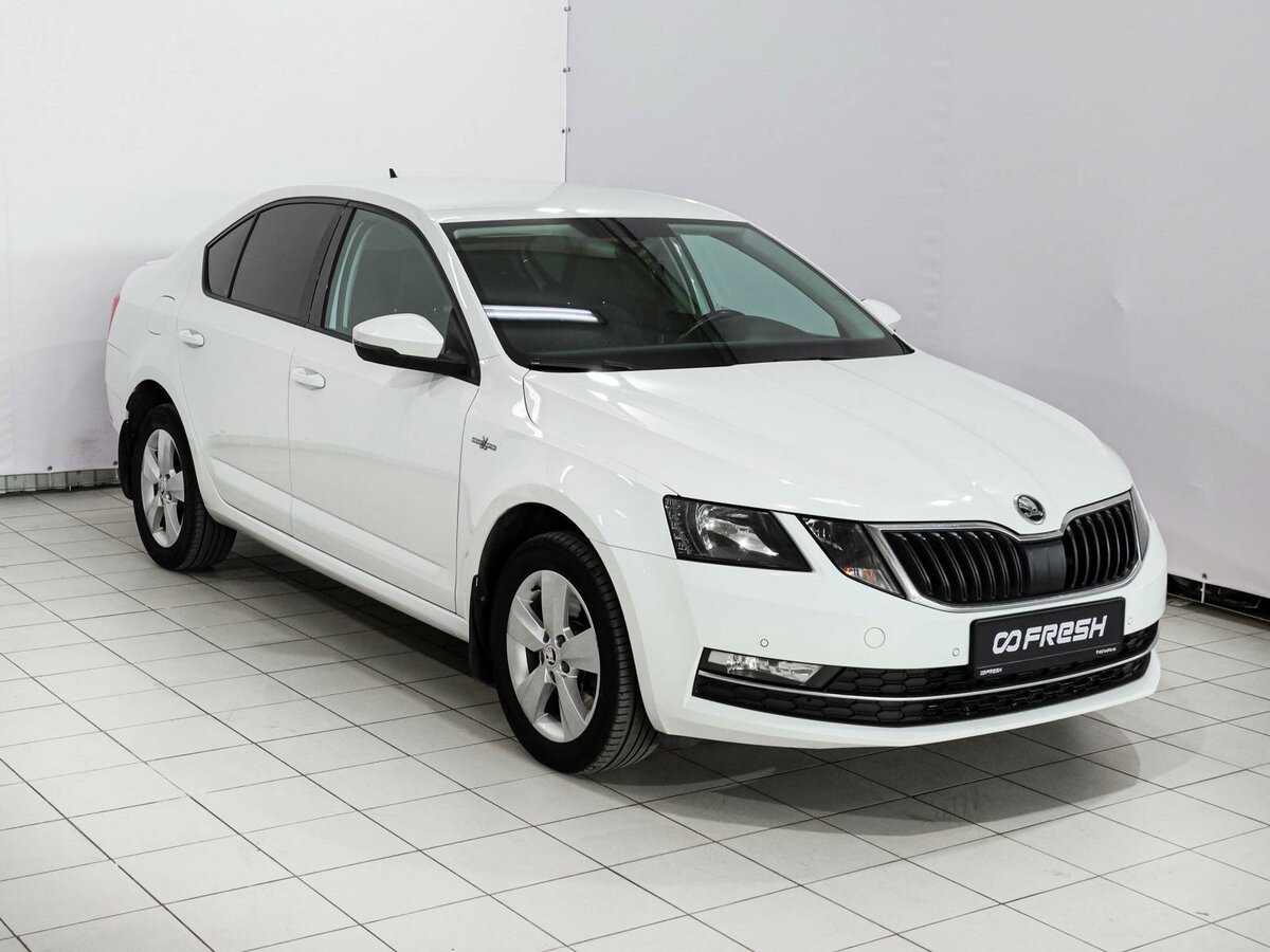 Открыть фотографии: Skoda Octavia III (A7) Рестайлинг