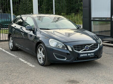 Volvo V60 I