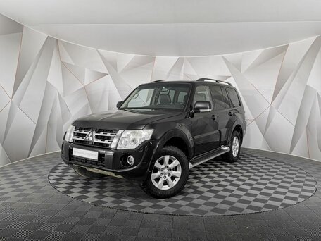 Mitsubishi Pajero IV Рестайлинг 1