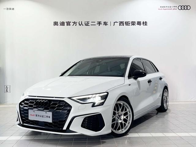 Audi A3 Sportback 35 TFSI IV (8Y)