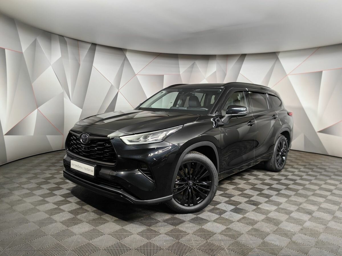 Toyota Highlander IV (U70)