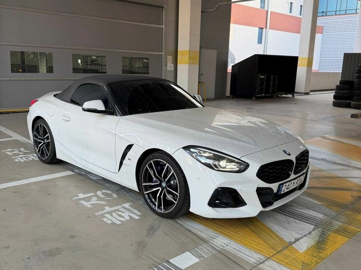 BMW Z4 20i III (G29) Рестайлинг