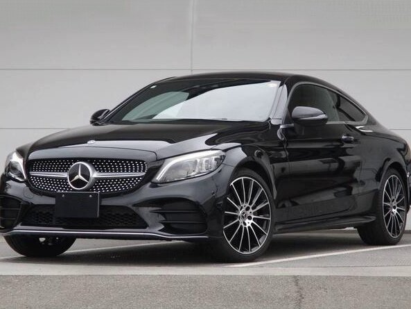 Открыть фотографии: Mercedes-Benz C-Класс IV (W205) Рестайлинг