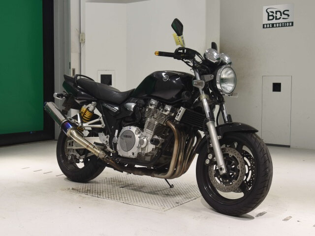 Yamaha XJR1300