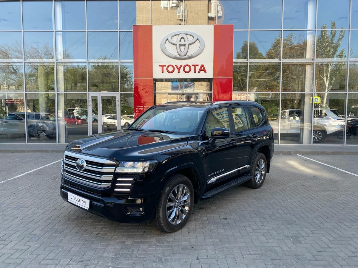 Открыть фотографии: Toyota Land Cruiser 300 Series