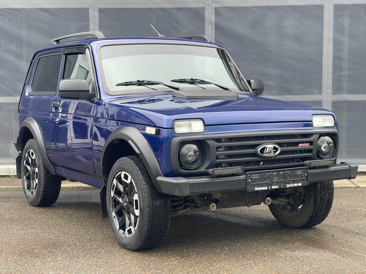 Открыть фотографии: Lada (ВАЗ) Niva Legend I