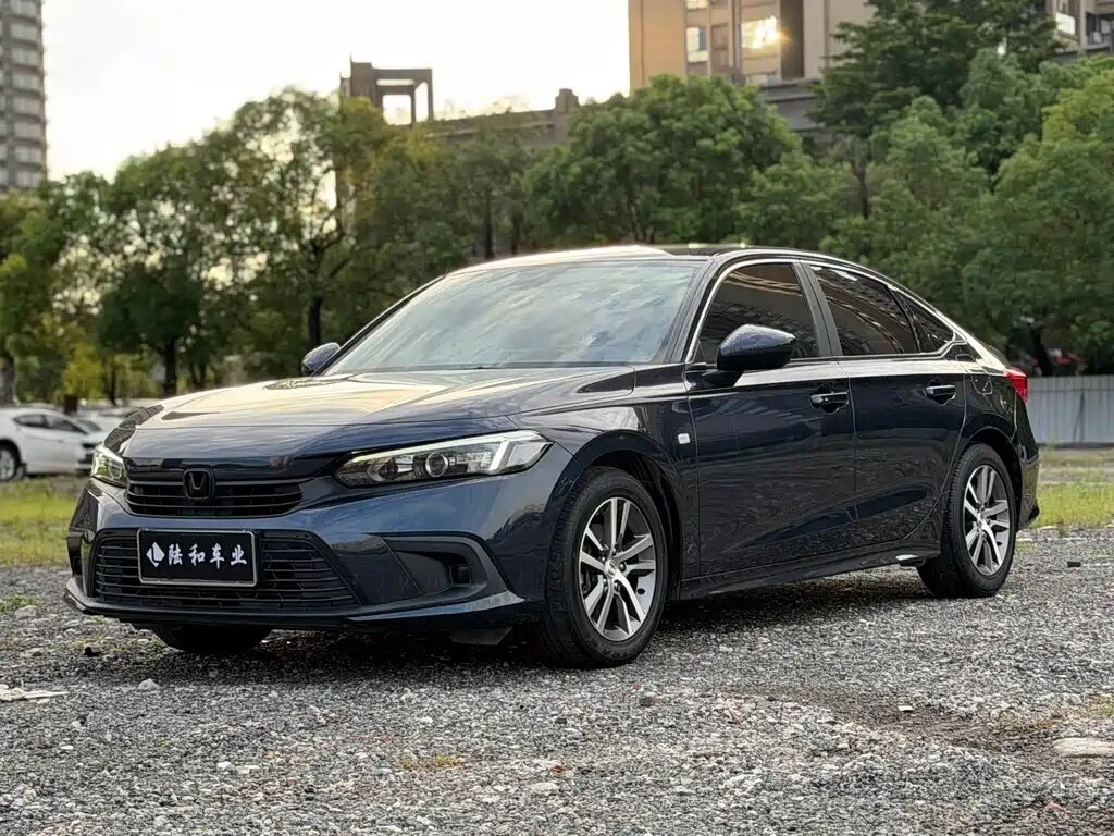 Открыть фотографии: Honda Civic XI