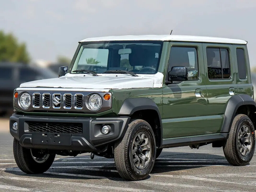 Открыть фотографии: Suzuki Jimny IV