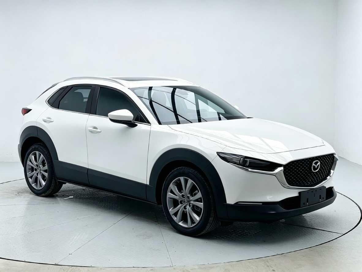 Открыть фотографии: Mazda CX-30 I