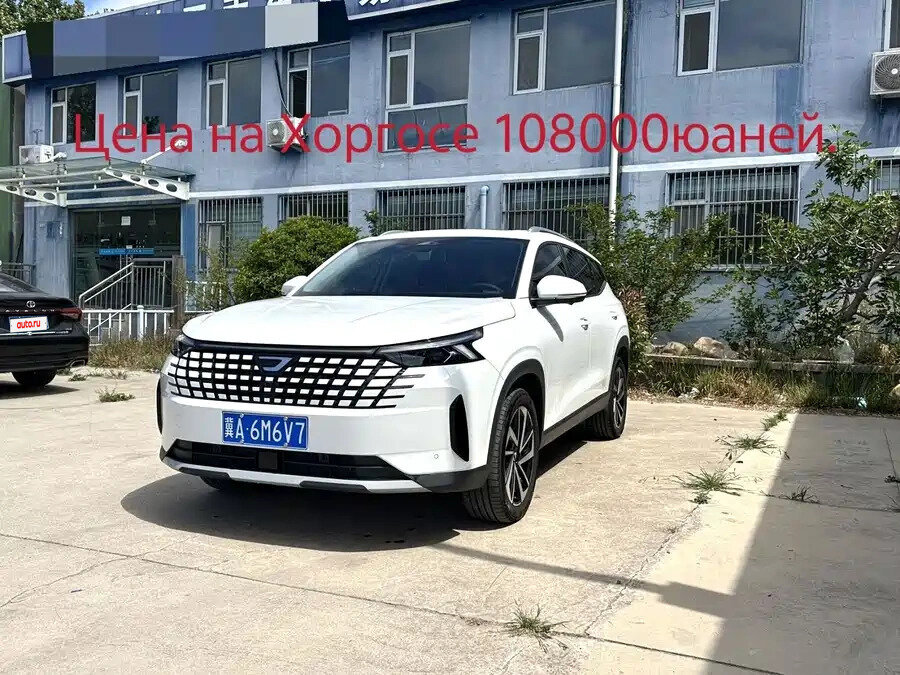 Открыть фотографии: Jetta VS8