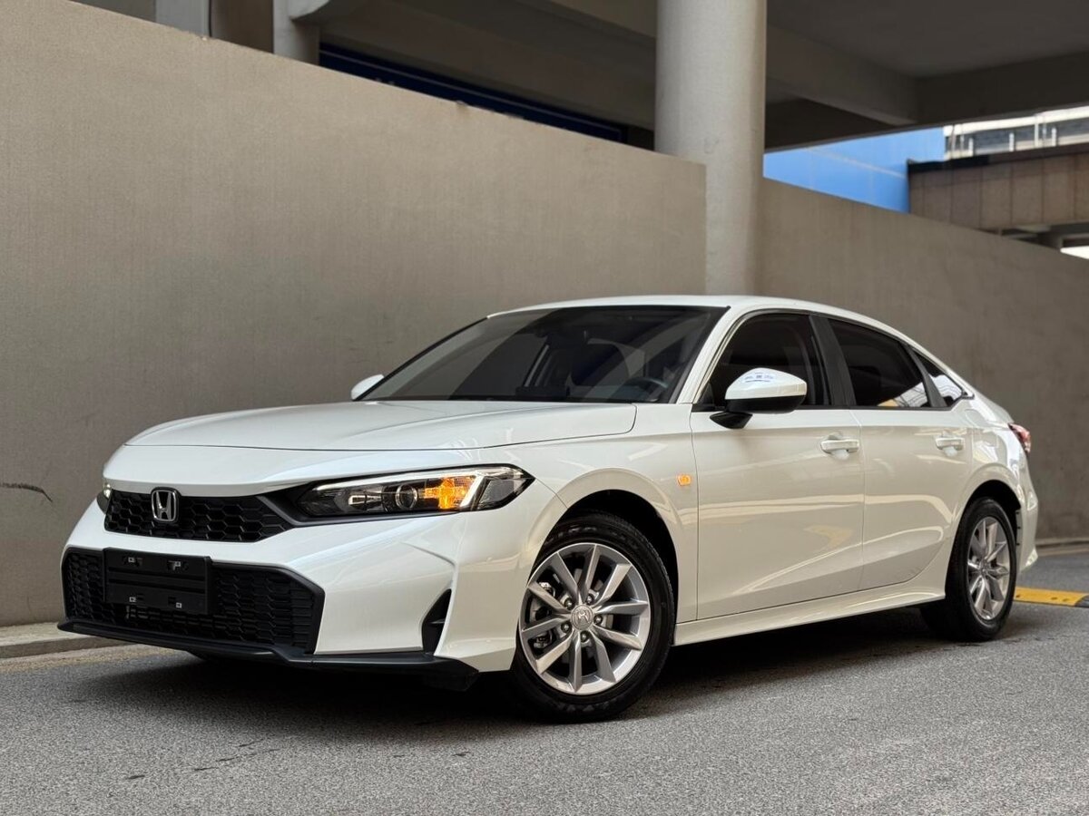 Открыть фотографии: Honda Civic XI Рестайлинг