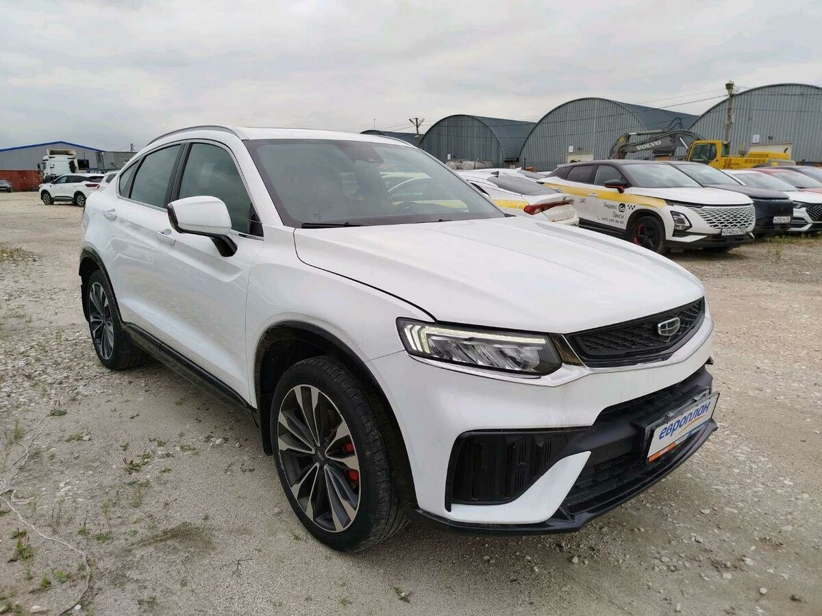 Открыть фотографии: Geely Tugella I Рестайлинг