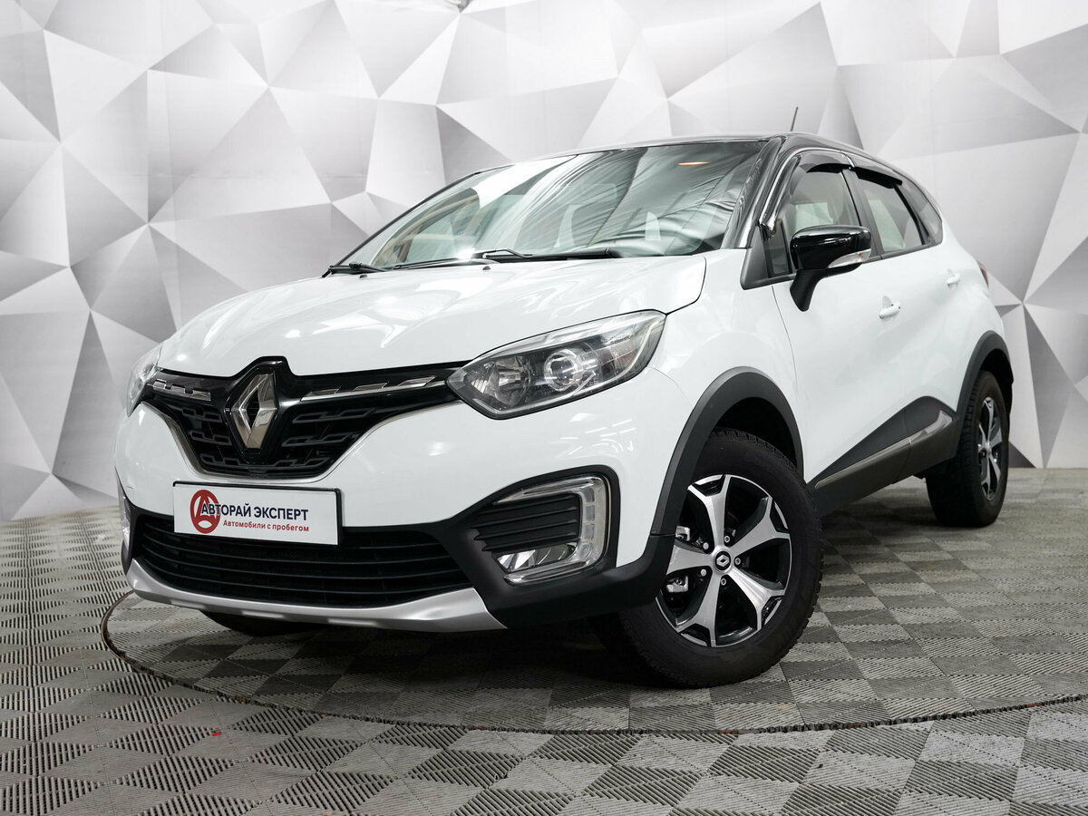 Открыть фотографии: Renault Kaptur I Рестайлинг