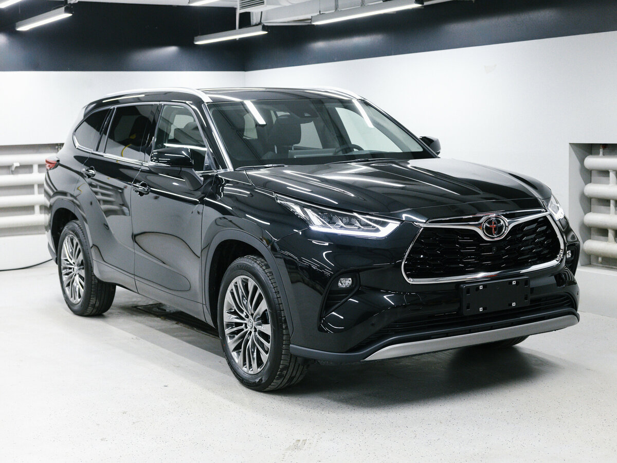 Toyota Highlander IV (XU70)
