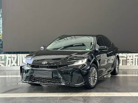 Toyota Camry IX (XV80) China Market